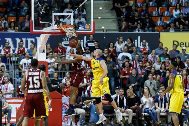 表现稳定且 表现稳定且