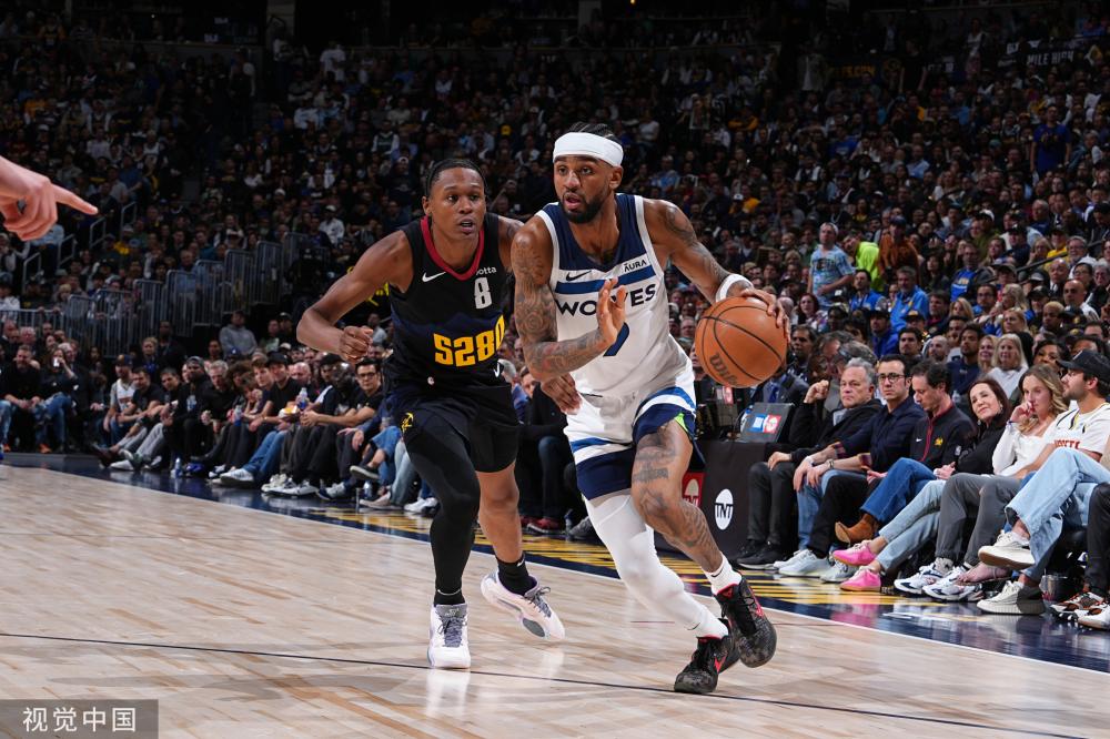 住了攻势 住了攻势