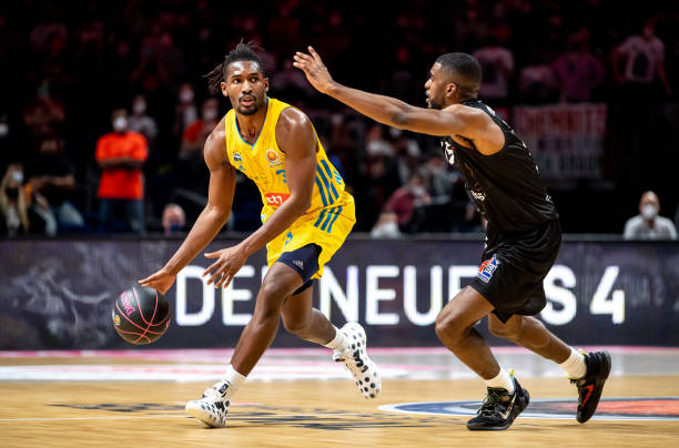 愿意为球队 愿意为球队