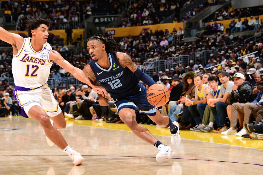 板被集中暴 板被集中暴