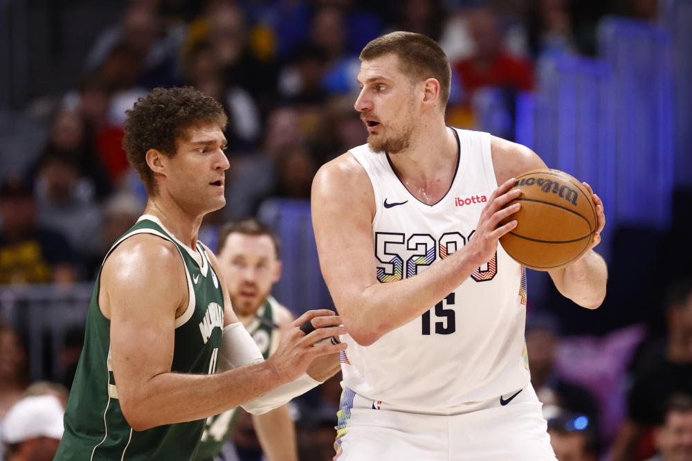 后卫的搭配 后卫的搭配